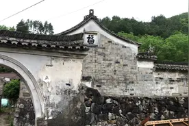 浙江有个古老村落，千百年保持纯朴民风，原生态建筑（二）视频封面