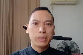 内卷是市场竞争的必然结果，解决这个问题只能靠分配制度的改革。视频封面
