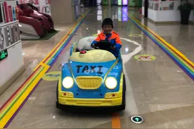 见到你我很开心视频封面