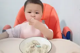 一口一个小宝宝好厉害哦视频封面