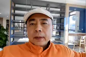 他是行政级别最高的现职演员。视频封面