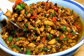 鸡蛋酱学会这样做超下饭，做一次6天不炒菜，蘸馒头拌面条太香了视频封面