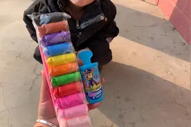 这么冷 居然想吃雪糕吗视频封面