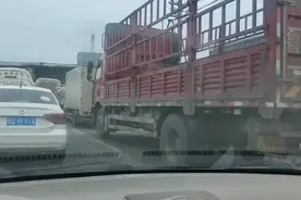 临沂陶然快速路建设进展缓慢，不知何原因？附近道路堵的不行了。视频封面