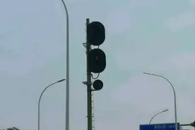 火车进站前司机怎么确认进站信号视频封面