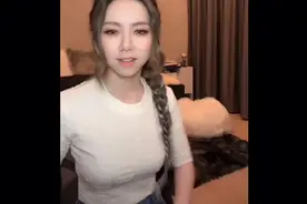 邓紫棋弹唱《Gloria》视频封面
