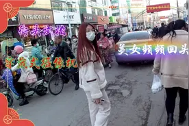 穿戴式摄像机花了800多私房钱，效果如何？对比街拍美女频频回首视频封面