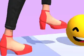 高跟鞋这么玩才解压！踩笑脸、踩可乐瓶，过程太爽了！