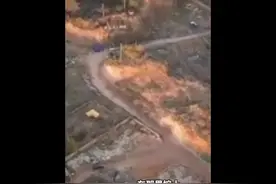 挖土机寻找胡鑫宇饭卡视频封面