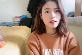有人竟然要买穿过的丝袜，怎么办他行买来干嘛？视频封面