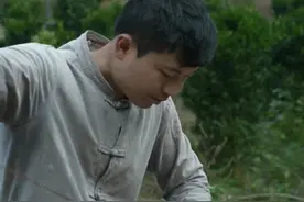 古法酱油制作，传承千年的东方味道。（一）制作酱缸盖视频封面