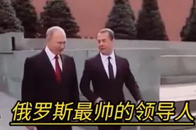 他是帅出天际的男人，重情重义，善良勇敢，有担当有柔情令人敬仰视频封面