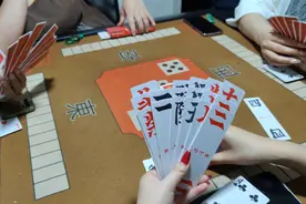 霞姐的颜值，纤纤玉手，干脆利落，称为夏姐的当家花旦不过份吧？视频封面