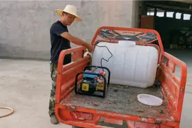 500块钱买了一台带遥控功能的迷你打药机，使用效果到底咋样视频封面