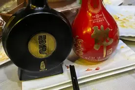 酒量越喝越大，是真的吗？影响人酒量的真正原因。视频封面