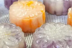 水晶冰皮月饼，不用烤箱做法简单，健康不油腻，出锅孩子抢着吃