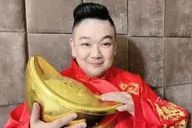 米斯特李携家人，祝家人们中秋节快乐视频封面