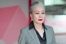 中国现代版的女强人 #一位70岁的女总裁（任何人的成功绝非偶然）视频封面