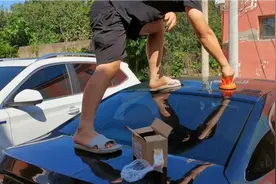 车让冰雹砸后全是坑，龚喜网上买个吸力神器，说是能完全修复视频封面