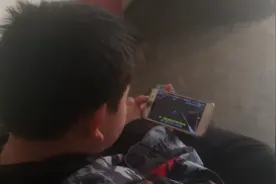 狠狠射snjsjsmsm