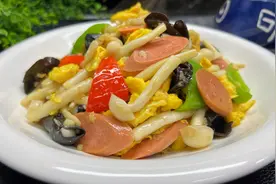 这才是白玉菇最好吃的家常做法，鲜香嫩滑解油腻，简单美味又下饭视频封面