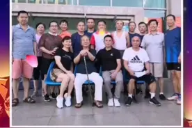 乒乓球比赛拍摄视频封面