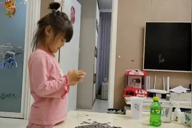 女儿是粑粑上辈子的小情人一定是有依据的，我承认我羡慕了视频封面