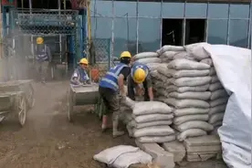 轻云望月的一首新歌《疲劳的心》送给正在辛苦工作的打工人！