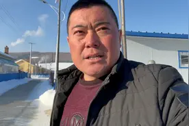 一大早丈母娘打电话说门坏了打不开，带上工具过去修理，马上搞定视频封面