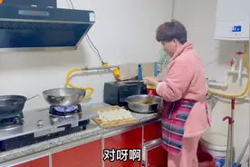 丈母娘给女婿包饺子🥟视频封面