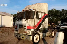 大神翻新20多年的老卡车视频封面