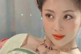 重庆八大美人 蒋勤勤水灵 殷桃周也等个个温柔美丽 ，明艳动人！视频封面