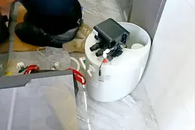 晋城市，御景龙湾二号楼二单元，全屋净水安装完毕交付客户使用视频封面