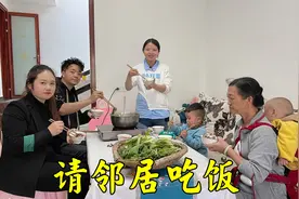 今天请邻居小美吃饭，去地里拔点萝卜来炖排骨，不嫌弃的来吃视频封面