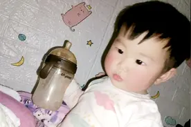 晚上睡觉十点多早上六点多醒白天睡两小时。充电五分钟精神两小时视频封面