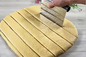 它太好吃了！我每周要做3次，每天都想吃它，简单又美味的饼干