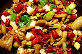 著名的新兴湘菜代表石门肥肠，从无人问津到走向全国