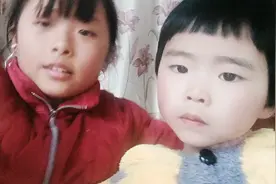 和邻居妹妹一起吃辣条。视频封面