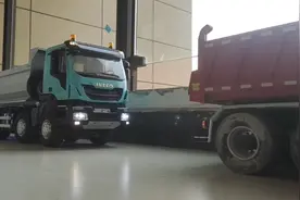 8×8自卸车 魔豆镭速静点 斯堪尼亚，依维柯，沃尔沃视频封面
