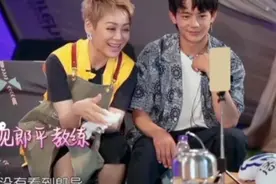 丁真和他的静妈妈，第一次中餐厅，第二次大使的宝藏家宴，视频封面