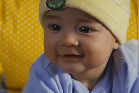 《宝贝计划》拍摄期间不为人知的故事，小马修真的很可爱！视频封面