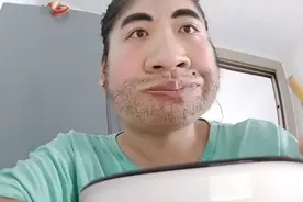 下辈子我要变成一个男人，今天早晨吃包子！视频封面