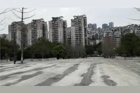 云阳县城占地面积十几平方公里，人口二十几万，是万州区一个县城