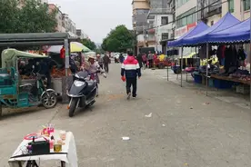 带大家去阳江阳东区北惯旧圩日看看传统文化摆地摊月入过万的传说视频封面