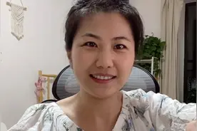 34岁独居生活，下班花20元做一顿丰盛晚餐，有鱼有肉，日子很满足视频封面