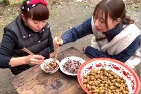 第一做青果包猪肚，颜色太丑了，但味道好，赵燕居然都说美味