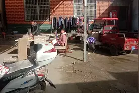 爸爸带我去买手机，他能给我买吗？视频封面