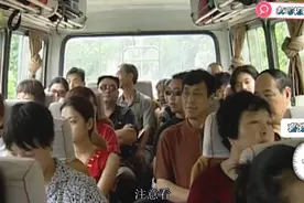 哑巴女孩太漂亮，副市长多次派人下手，还搭上了儿子的命，犯罪片视频封面