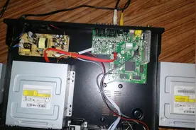 便宜的DVD旧光驱利用！改DVD影碟机！听CD！看DVD碟片！真爽！