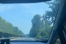 电动汽车高速服务区充电体验，行驶大约600km用了差不多100块电费视频封面